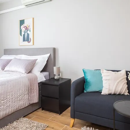 Luxury Near The Sea Apartment *